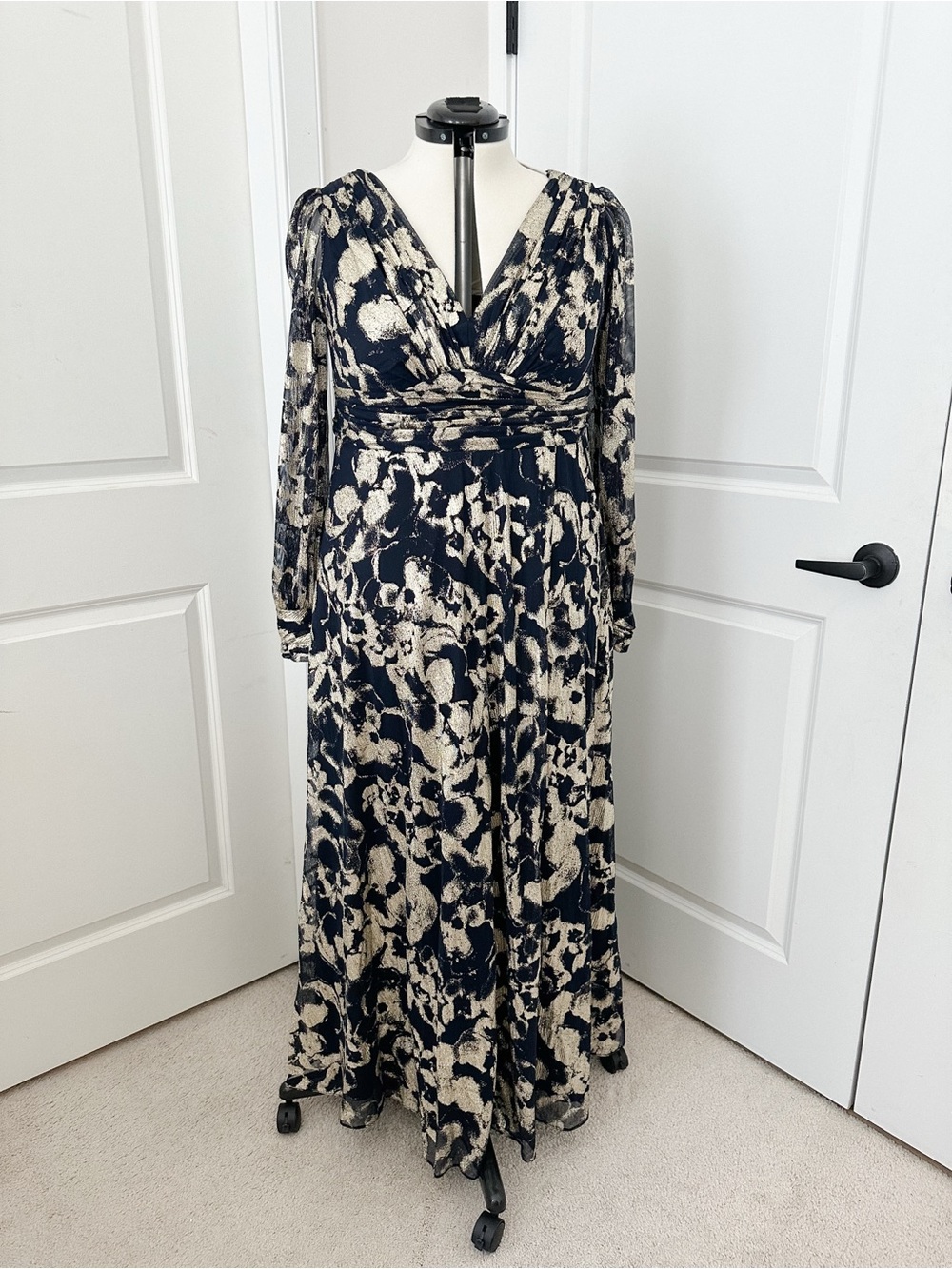 Navy and Cream Floral stretchy Maxi Dress
